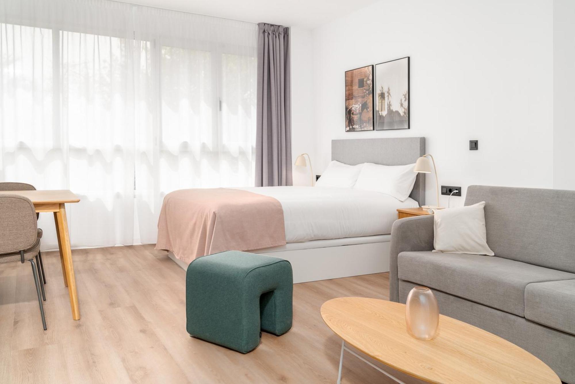 Limehome Valencia Carrer D'Antonio Ferrandis Exterior foto
