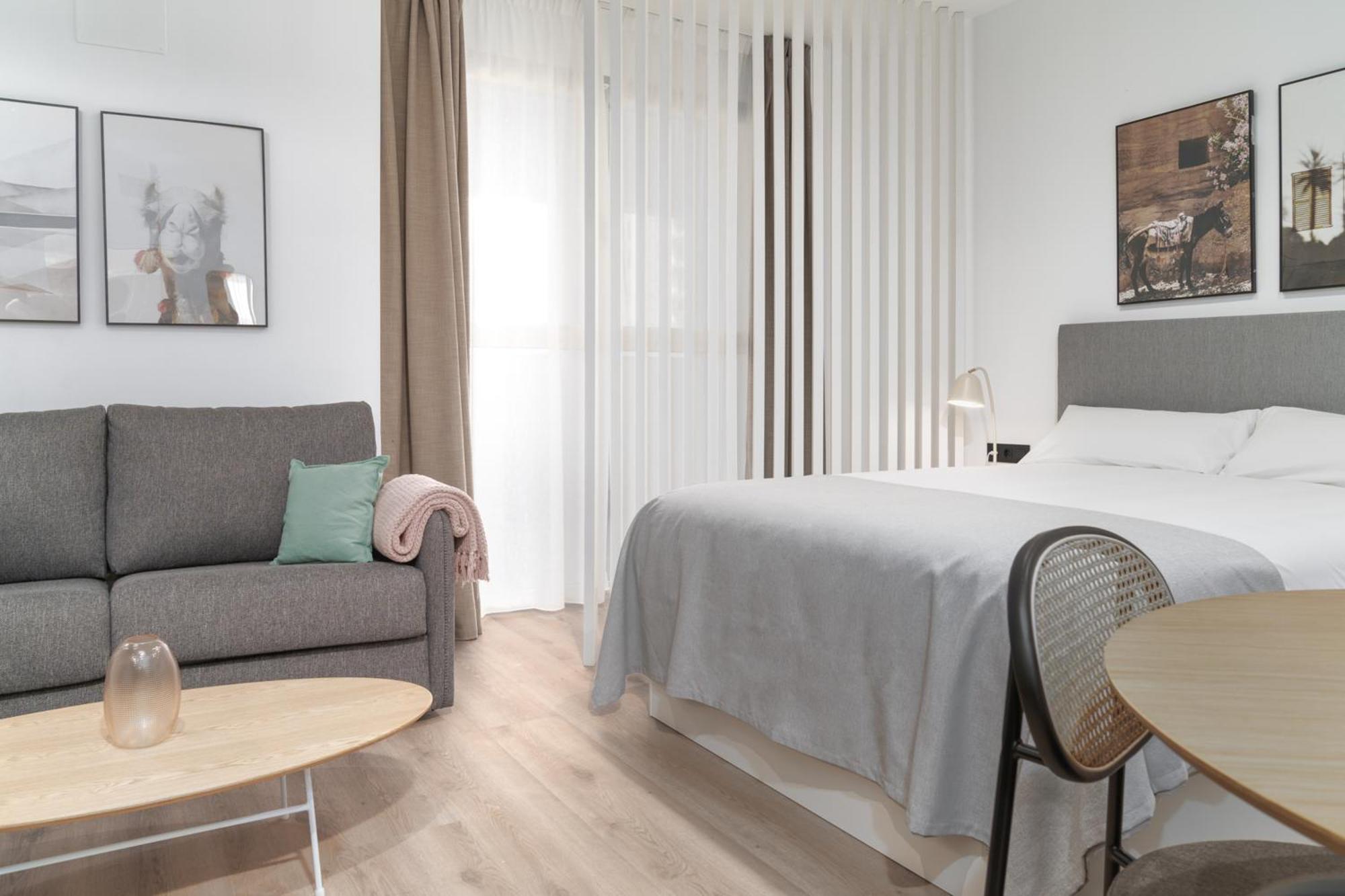 Limehome Valencia Carrer D'Antonio Ferrandis Exterior foto