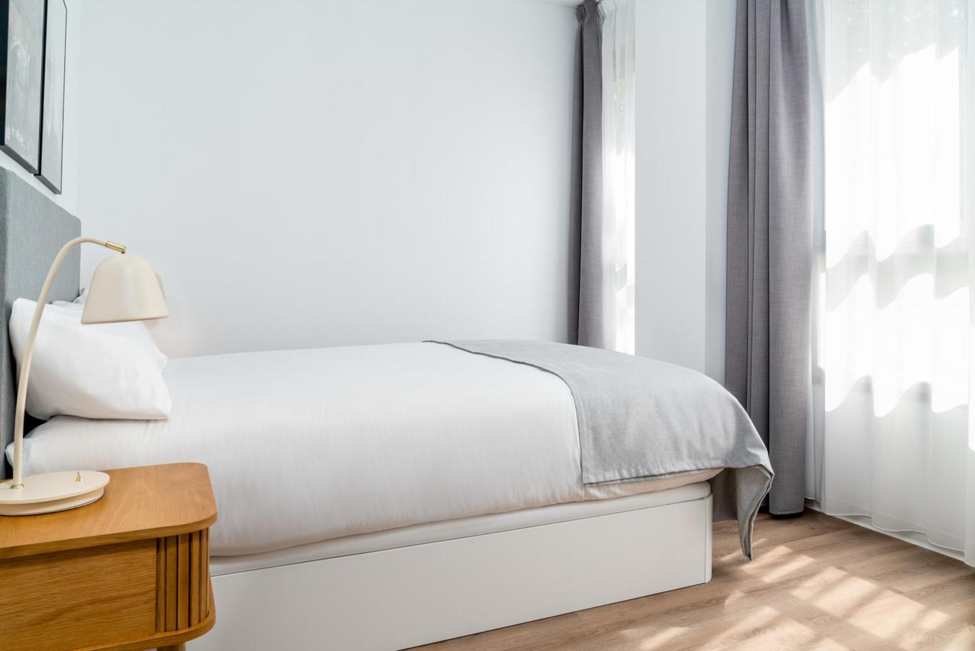 Limehome Valencia Carrer D'Antonio Ferrandis Habitación foto