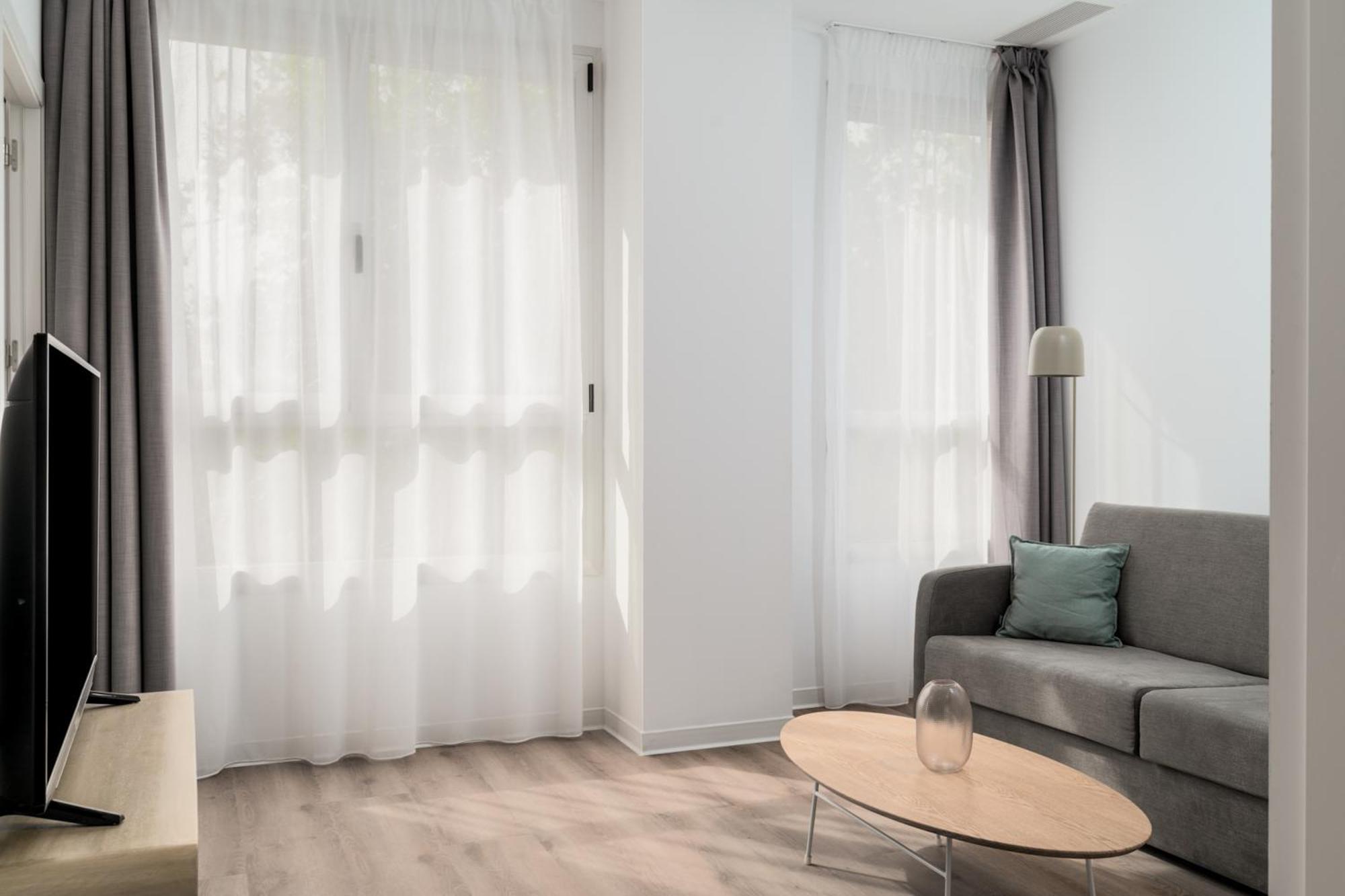 Limehome Valencia Carrer D'Antonio Ferrandis Habitación foto