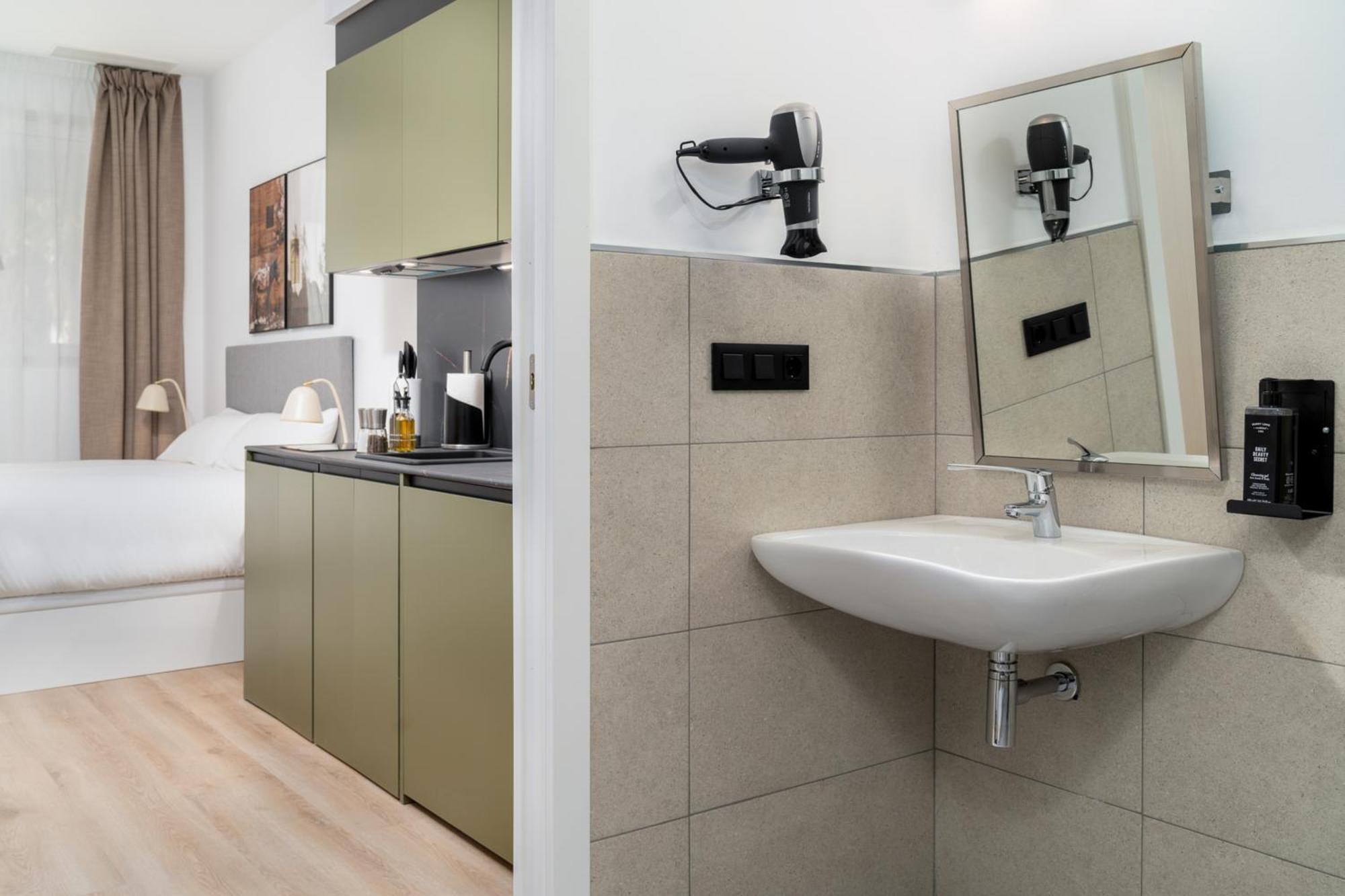 Limehome Valencia Carrer D'Antonio Ferrandis Habitación foto
